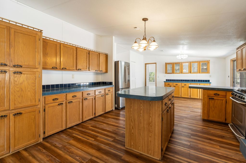 Image 12 of property listing at 504 Vallecitos Road, Jemez Springs, NM 87025
