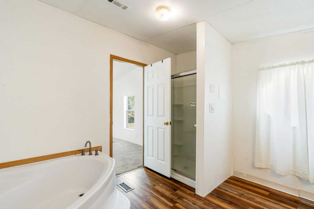 Image 17 of property listing at 504 Vallecitos Road, Jemez Springs, NM 87025