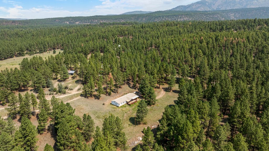 Image 41 of property listing at 504 Vallecitos Road, Jemez Springs, NM 87025