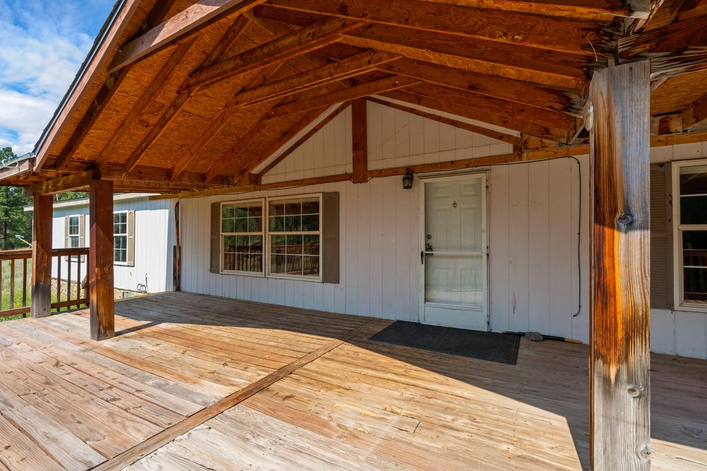 Image 5 of property listing at 504 Vallecitos Road, Jemez Springs, NM 87025