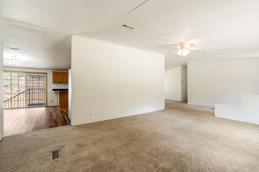Image 7 of property listing at 504 Vallecitos Road, Jemez Springs, NM 87025