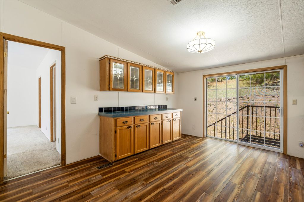 Image 9 of property listing at 504 Vallecitos Road, Jemez Springs, NM 87025