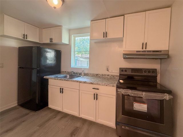 1002 TILDEN AVENUE, Apopka, FL 32703