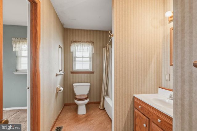 85 GOLFVIEW DR, Sewell, NJ 08080