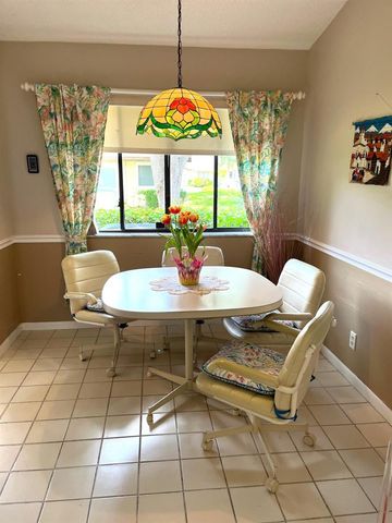 139 Meander Circle, Royal Palm Beach, FL 33411
