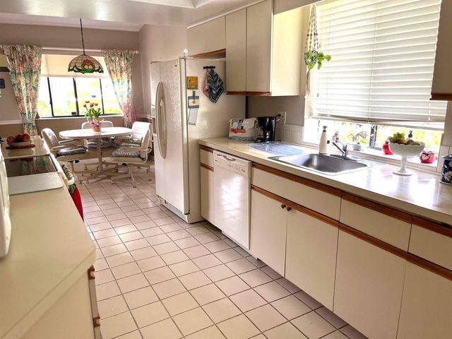 139 Meander Circle, Royal Palm Beach, FL 33411