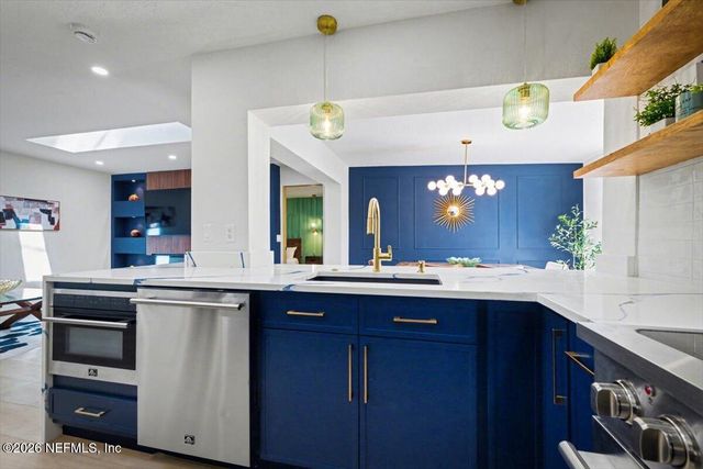 77 SANCHEZ Drive E, Ponte Vedra Beach, FL 32082