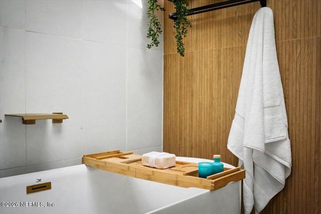 77 SANCHEZ Drive E, Ponte Vedra Beach, FL 32082