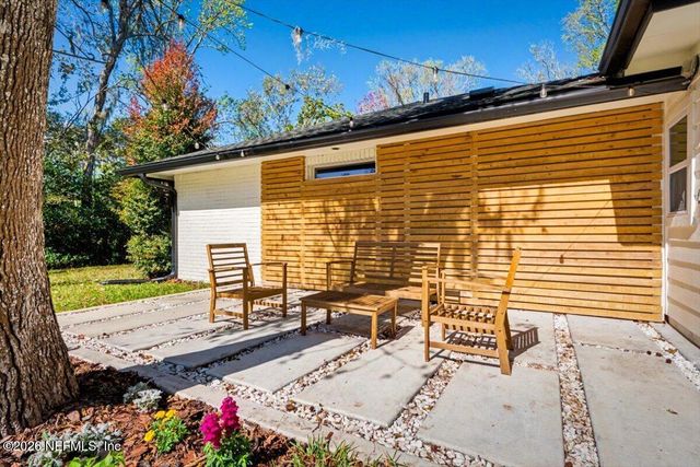 77 SANCHEZ Drive E, Ponte Vedra Beach, FL 32082