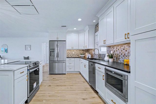 17362 KENNEDY DRIVE, North Redington Beach, FL 33708