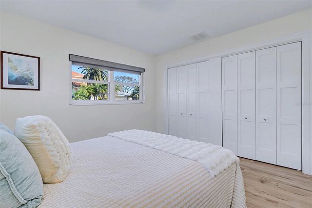 17362 KENNEDY DRIVE, North Redington Beach, FL 33708