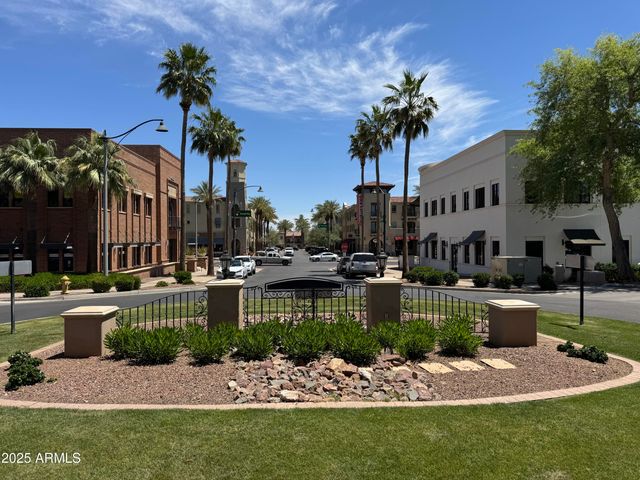 20171 W CHEERY LYNN Road, Buckeye, AZ 85396