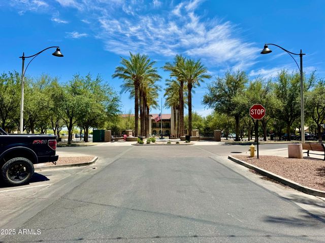 20171 W CHEERY LYNN Road, Buckeye, AZ 85396