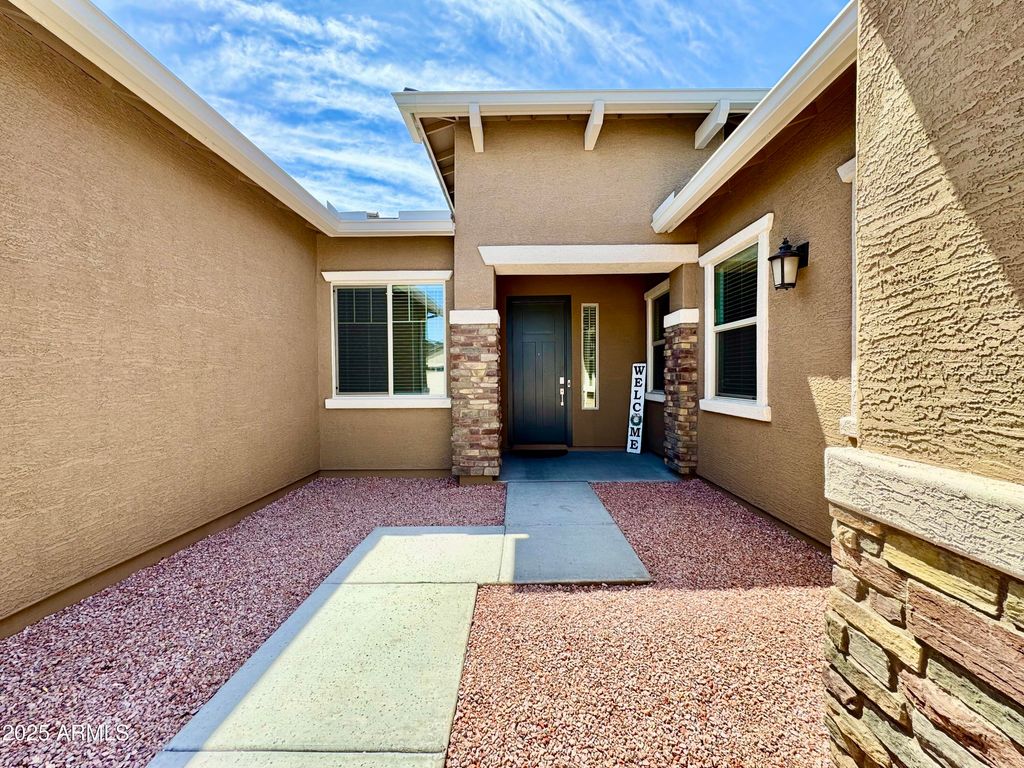 20171 W CHEERY LYNN Road, Buckeye, AZ 85396 — photo 2