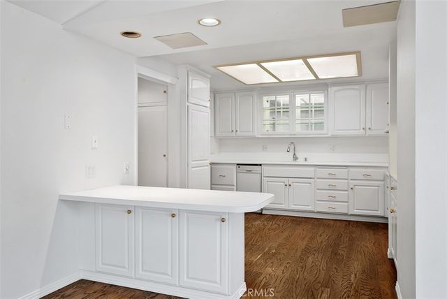 1740 Tam O'Shanter Road 1A, Seal Beach, CA 90740