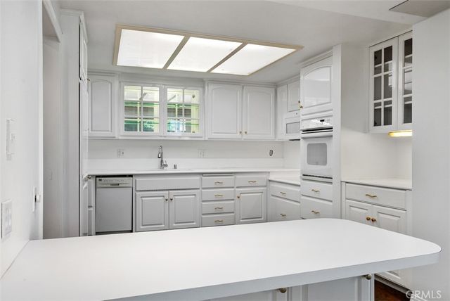 1740 Tam O'Shanter Road 1A, Seal Beach, CA 90740