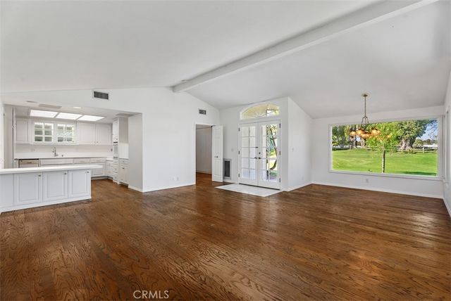 1740 Tam O'Shanter Road 1A, Seal Beach, CA 90740