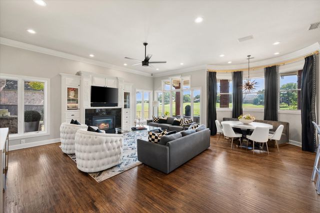 1405 Bentley Court, Southlake, TX 76092
