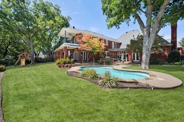 1405 Bentley Court, Southlake, TX 76092