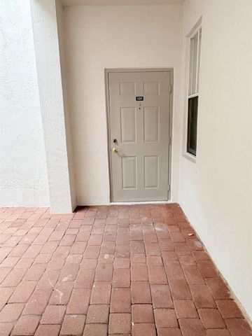 4311 SW 160th Ave 101, Miramar, FL 33027