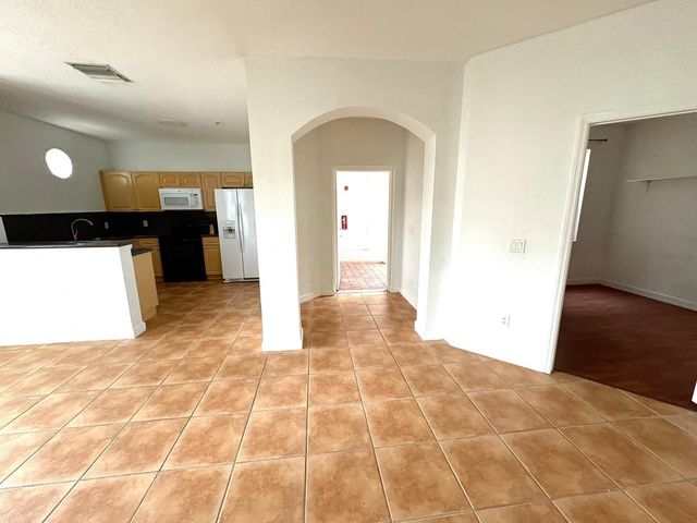 4311 SW 160th Ave 101, Miramar, FL 33027