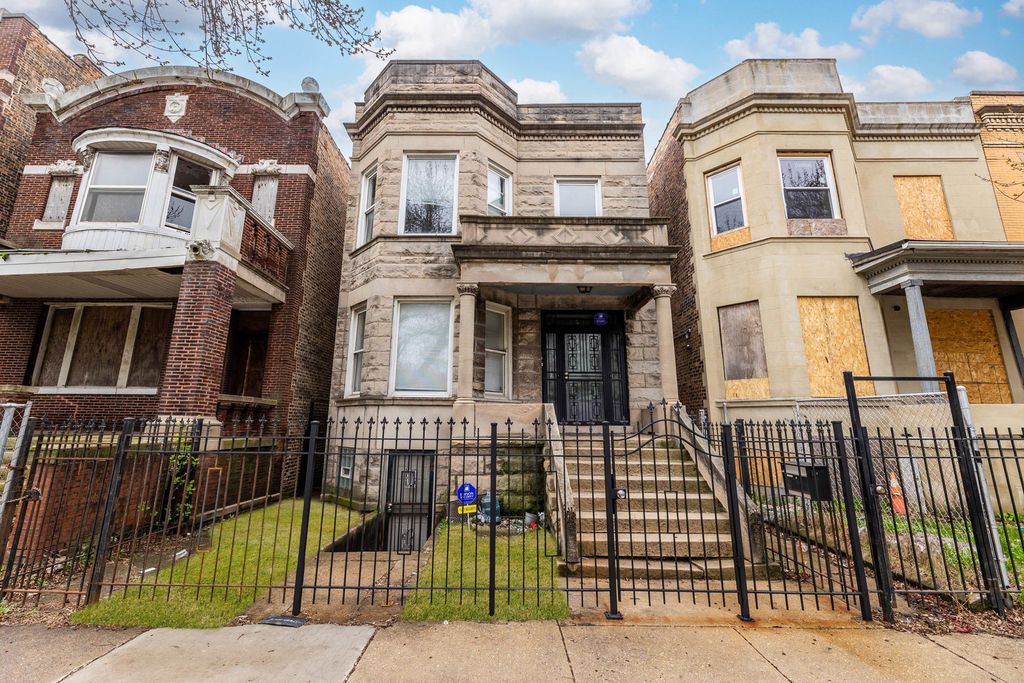 1511 W Garfield Boulevard 2, Chicago, IL 60636