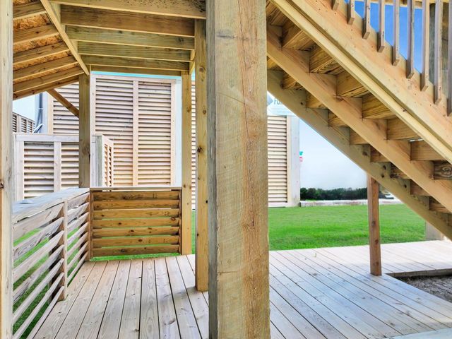 990 Peachtree, Gilchrist, TX 77617