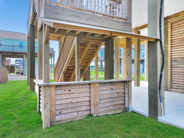 990 Peachtree, Gilchrist, TX 77617