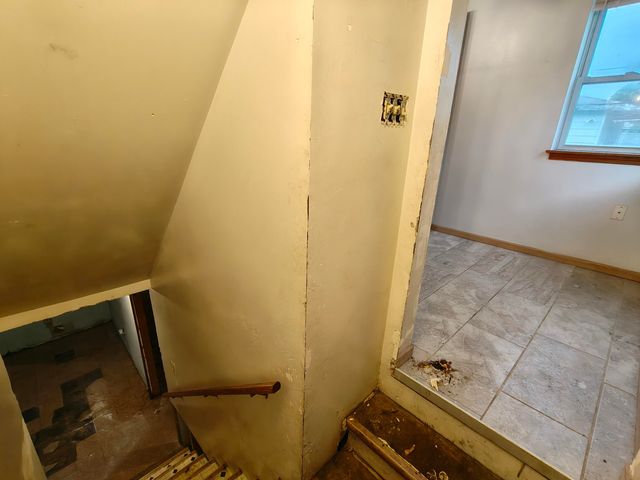 128 W 49th Avenue, Gary, IN 46408