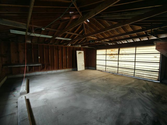 128 W 49th Avenue, Gary, IN 46408