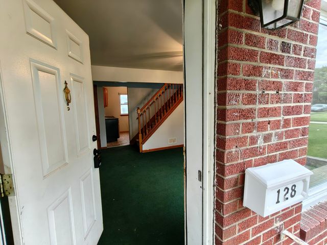 128 W 49th Avenue, Gary, IN 46408