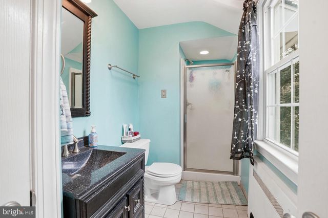 825 N JACKSON ST, Media, PA 19063