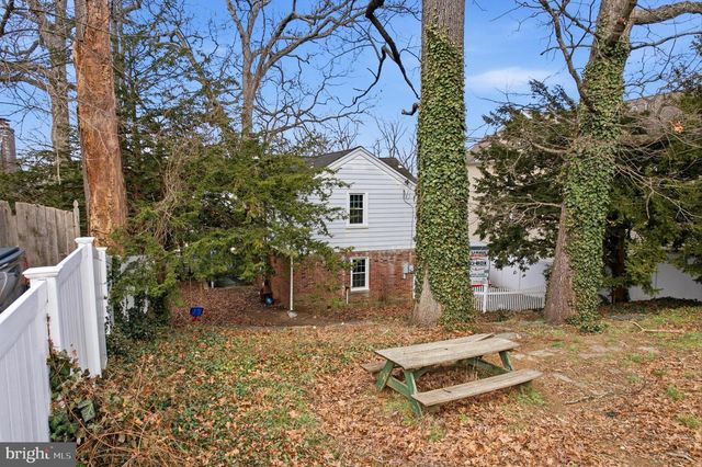 825 N JACKSON ST, Media, PA 19063