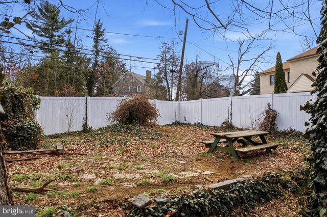 825 N JACKSON ST, Media, PA 19063