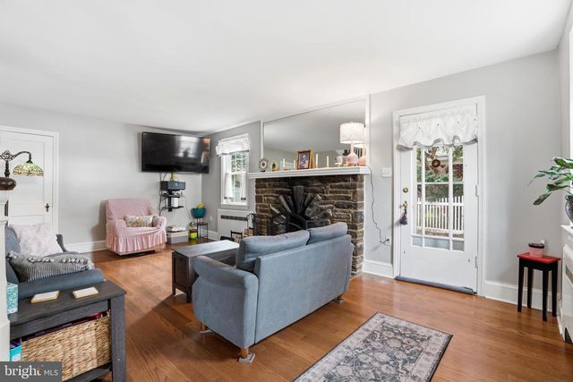 825 N JACKSON ST, Media, PA 19063