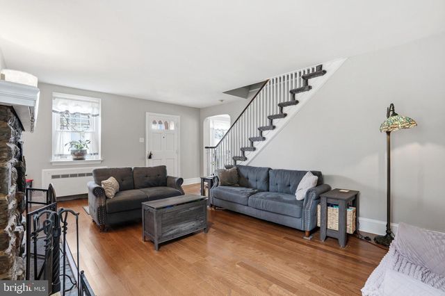 825 N JACKSON ST, Media, PA 19063