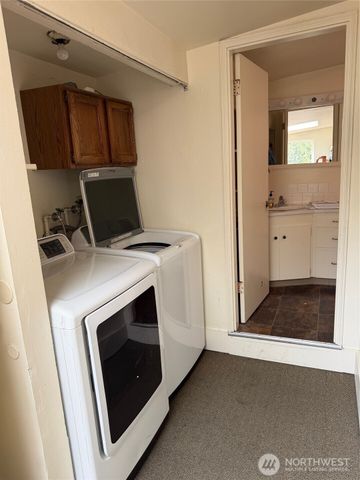 1259 Northlake Way NW, Bremerton, WA 98312