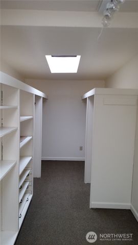 1259 Northlake Way NW, Bremerton, WA 98312
