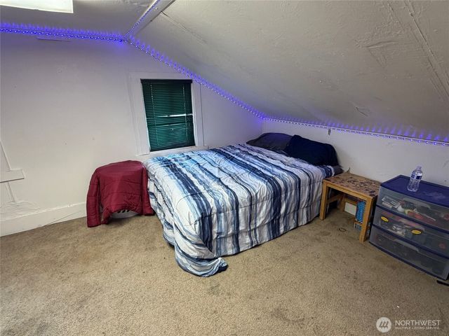 1259 Northlake Way NW, Bremerton, WA 98312