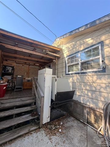 518 W La Rua St, Pensacola, FL 32501