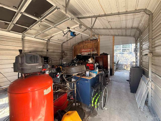 518 W La Rua St, Pensacola, FL 32501