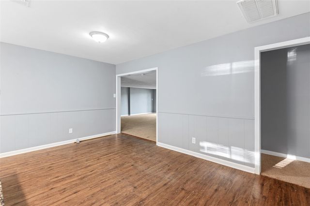 10502 Royal Oaks Drive, Houston, TX 77016