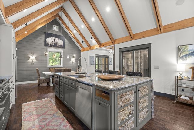 530 Burleson Road, Ellijay, GA 30536