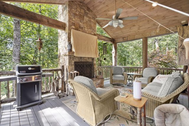 530 Burleson Road, Ellijay, GA 30536