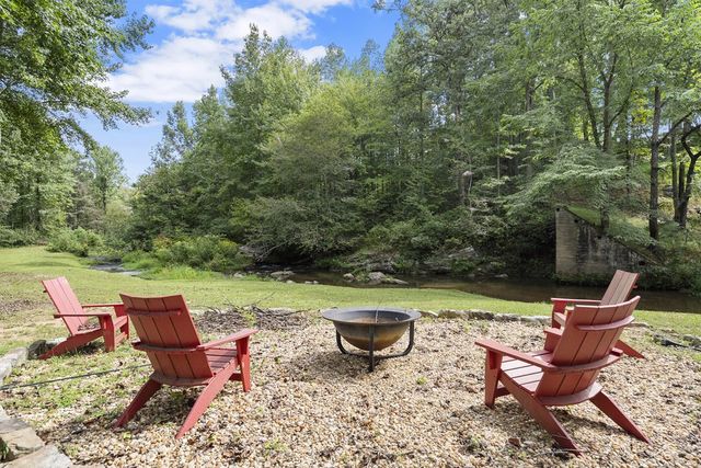 530 Burleson Road, Ellijay, GA 30536
