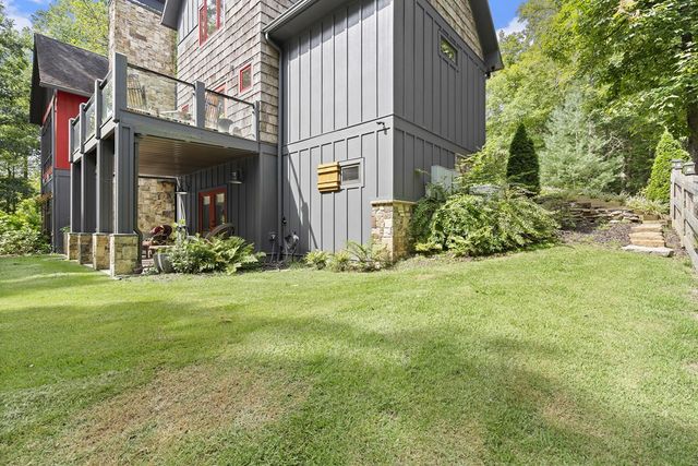 530 Burleson Road, Ellijay, GA 30536