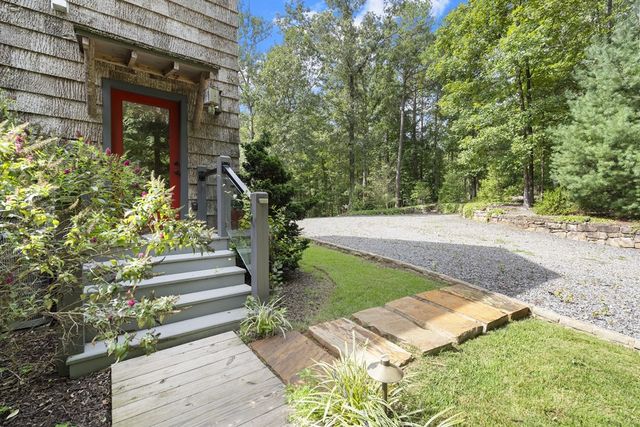530 Burleson Road, Ellijay, GA 30536