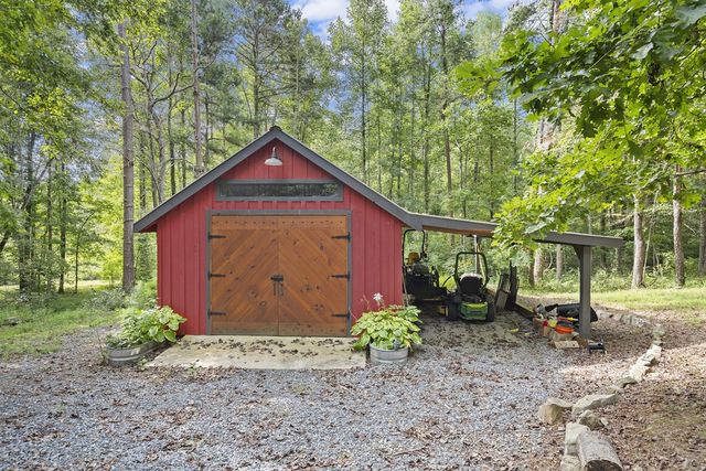 530 Burleson Road, Ellijay, GA 30536