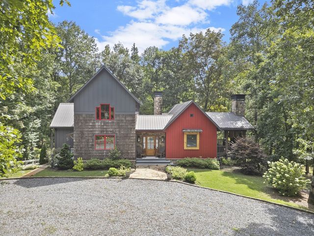 530 Burleson Road, Ellijay, GA 30536