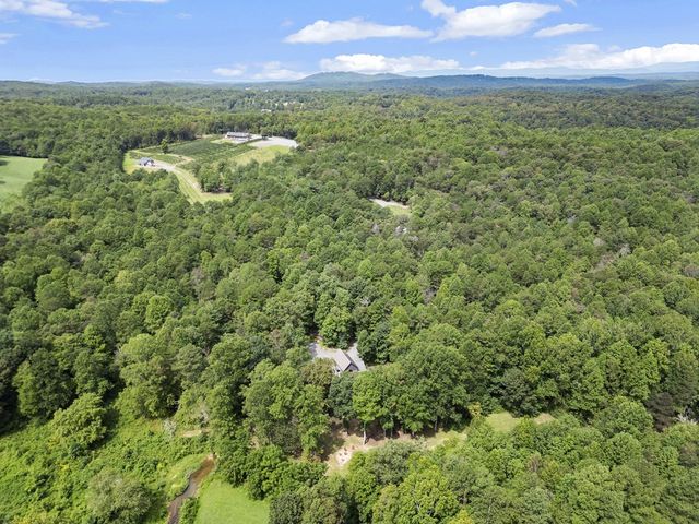 530 Burleson Road, Ellijay, GA 30536